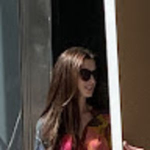 Meet your Posher, Joyce